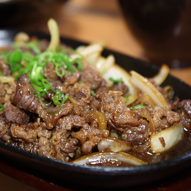 牛ばら定食（青森・三沢市のご当地グルメ）